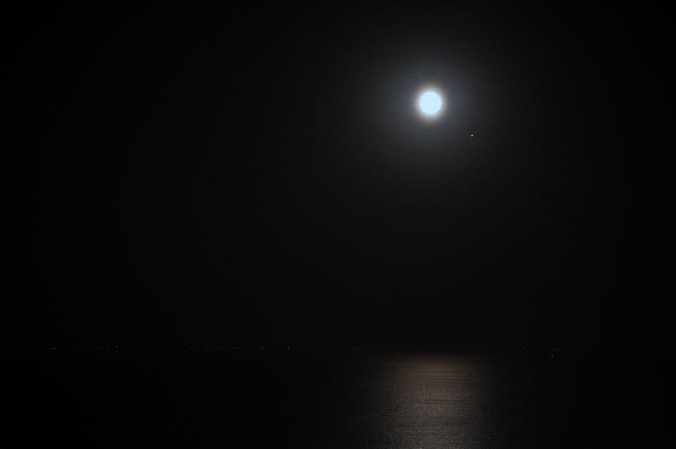 三浦半島月夜海